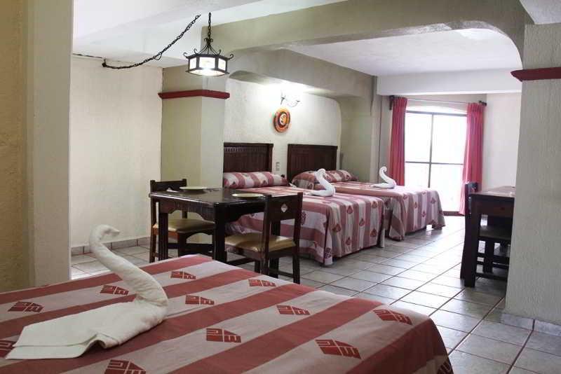 Hotel Hacienda Maria Eugenia Акапулко Екстериор снимка